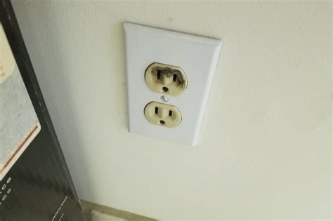 ungrounded electrical outlets old house